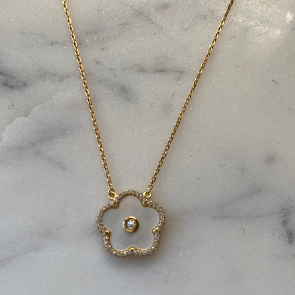 Rachel Zoe Mother of Pearl 18" necklace NWT - Picture 3 of 5